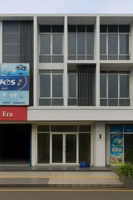 RUKO NORTH WEST BOULEVARD LOKASI DEPAN, SEBELUM PATUNG KUDA