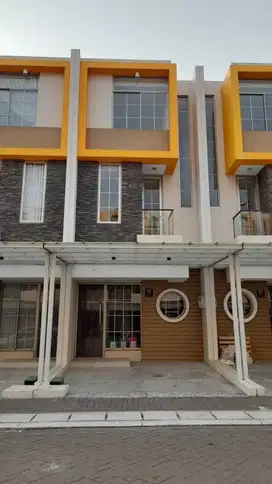 FOR SALE RUMAH PIK2 TAHAP2 UK 4.5X10 3LANTAI BRANDNEW SELATAN TENGGARA