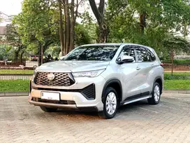 Toyota Zenix V Hybrid Modelista 2025