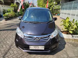 HONDA FREED 1.5 E PSD MATIC THUN 2012 SURABAYA