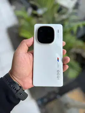 IQOO 12 16/512 GB full set ori