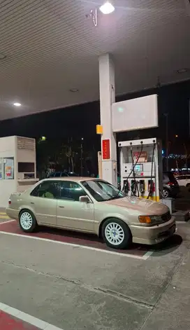 Toyota Corolla 2000 Bensin