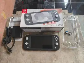 Nintendo Switch Lite Grey Fullset 39