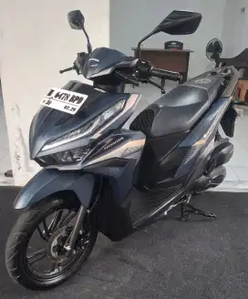 Honda VARIO 125  ISS 2024