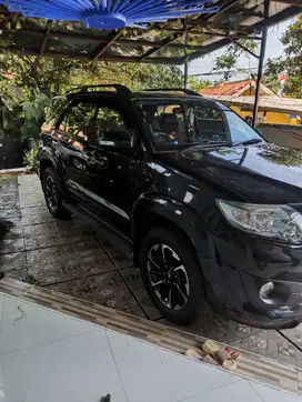 Toyota Fortuner 2014 Bensin
