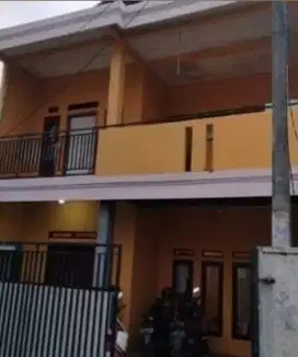Dijual Rumah Minimalis 2lt, Tanah Besar, Murah dibawah Pasar di Cibiru