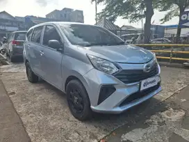 Daihatsu Sigra  1.0 D Bensin-MT 2019 Silver