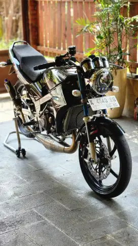 Ninja R 2011 hitam modif