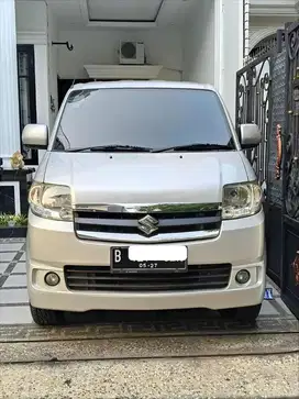 Suzuki APV Arena GX AT