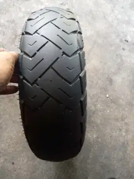 Ban Vespa ring 10 120/70 tubles