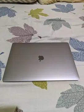 Apple Macbook Pro 16 A2141 i7