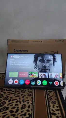 TV Changhong GoogleTV 32inci - cuma buka kotak aja