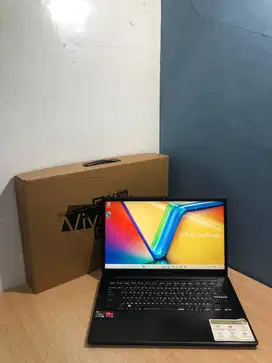 ASUS VIVOBOOK 14 Ryzen 5-7520U
