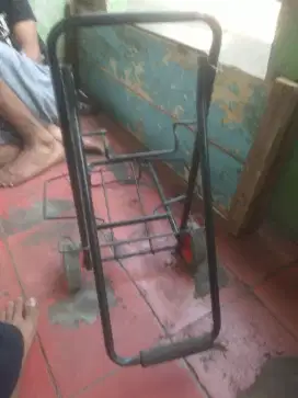 Di jual troly lipat dari pd tidak di pakai