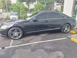 Mercedes-Benz C300 2009 Bensin