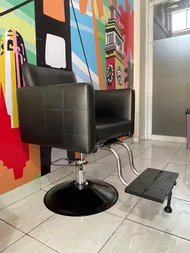 Kursi barbershop hidrolik bekas second mulus pangkas rambut salon bang