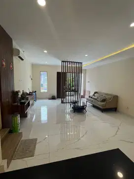 Disewakan rumah di pantai indah kapuk (PIK1)
