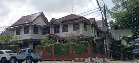 Dijual Rumah untuk Kantor di Jalan Utama Villa Melati Mas Serpong