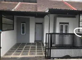 Di jual rumah Di Riung duta harga murah