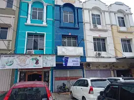 Ruko lokasi strategis