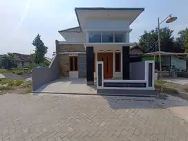 Dijual rumah baru siap huni Lokasi dekat pasar sleman  dan pemda slema
