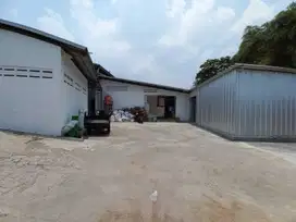 GUDANG Murah siap pakai terawat di JL Pameuntasan, Kopo