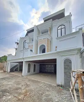 Jual Rumah American Classic Dekat Cilandak Jakarta Selatan