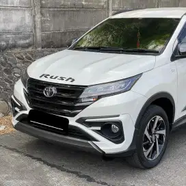 Rush 1.5 GR Sport Manual  2021 , Km 9 ribuan