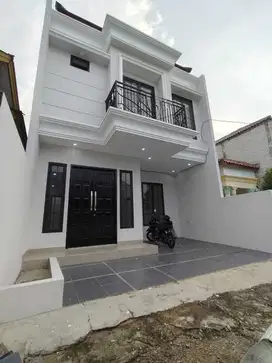 Dijual rumah baru 2 lantai design classic siap huni di cipayung