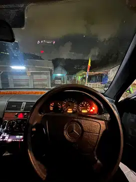 Mercedes-Benz C200 1996 Bensin