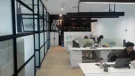 FOR RENT OFFICE SPACE SOHO CAPITAL CENTRAL PARK.