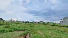 Solo Barat Makin Berkembang! Kavling di Tengahnya!