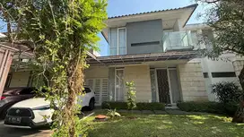 Dijual Rumah di Kota Baru Parahyangan Bandung Barat, 2 Lantai