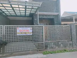 Dijual rumah komplek Bayangkara Villa bandung indah cileunyi
