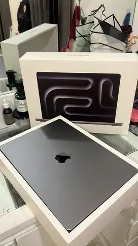 Ready MacBook Pro M4 Promo potongan tambahan 1jt S&K berlaku