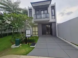 Rumah Cantik di Curug Tangerang Paramount Petals
