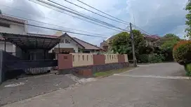 Dijual Rumah Hook 2 miliaran di boulevard jatibening estate bekasi