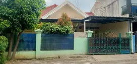 Jual rumah murah buat usaha di peninggilan ciledug