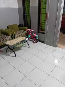 Dijual rumah kamar 3 di parung bogor