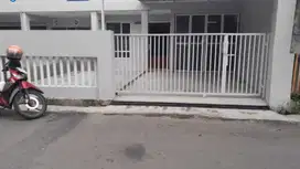 Disewakan Rumah siap huni baru renovasi bebeas banjir