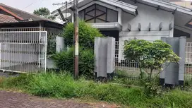 Dijual Rumah Minimalis Posisi Hook di Jalan Venus Bandung