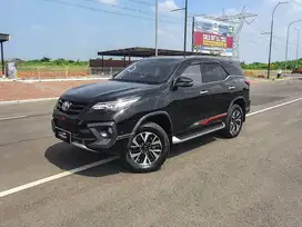 [LOW ODO !!] TOYOTA FORTUNER VRZ TRD 2.4 2019