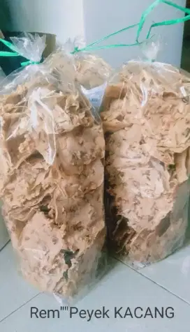 Peyek kacang tanah renyah