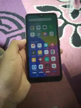 Itel 26 ram 2 32 pecet pemakran aja 380 nego