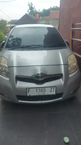 Jual yaris 2009