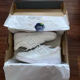 Sepatu New Balance 550 White Original | Mulus | Size 41.5