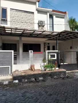 Disewakan Rumah di Babatan Pantai Surabaya