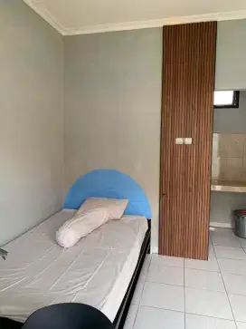 DISEWAKAN KOST PUTRI PURI KARTINI