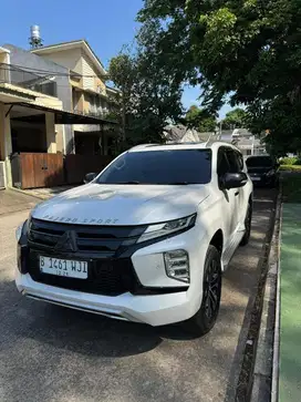 Dijual Cepat Mitsubishi Pajero Sport Dakar 4x2 At Putih 2023