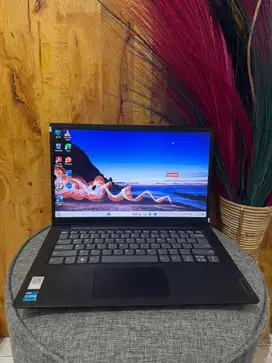 Laptop lenovo i3 gen 11 ram 8 gb ssd 512